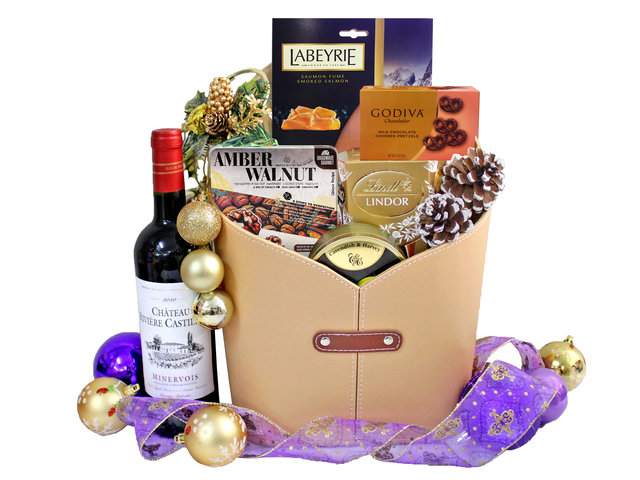 Christmas Gift Hamper - Christmas Fancy Wine And Food Gift Hamper H36 - L97049 Photo