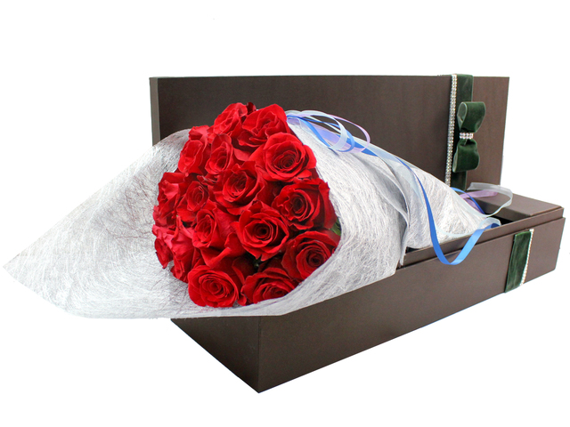 Valentines Day Flower n Gift - Valentine's Flower 18s T - L103913 Photo